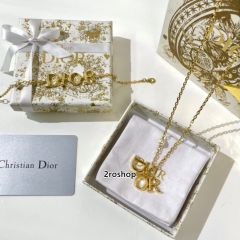 DIOR 목걸이