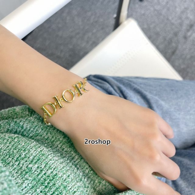 DIOR 팔찌