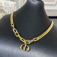 DIOR 목걸이