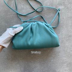 보테가베네타크로스백