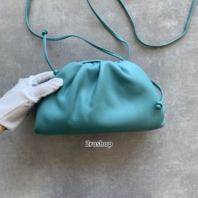 보테가베네타크로스백