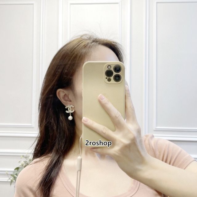 CHANEL 피어싱