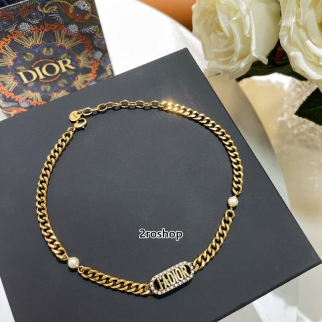 DIOR 목걸이