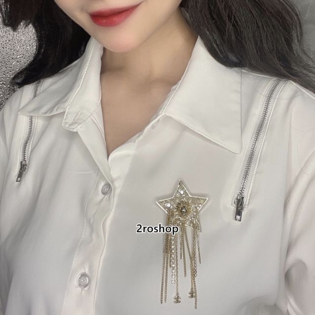 CHANEL 브로치