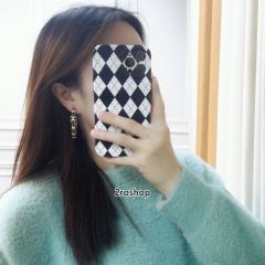 CHANEL 피어싱