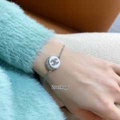 CHANEL 팔찌
