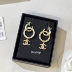 CHANEL 피어싱
