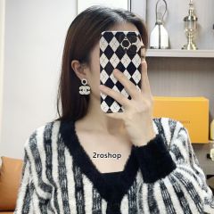 CHANEL 피어싱