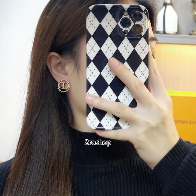 DIOR 피어싱