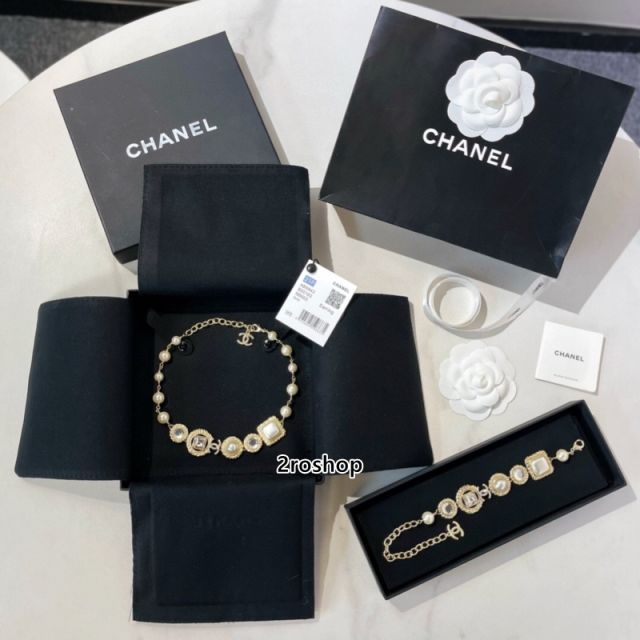 CHANEL 팔찌