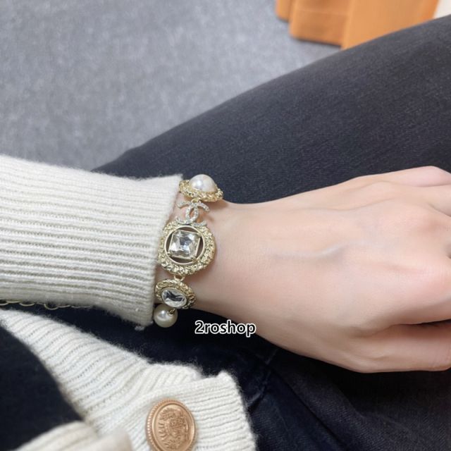 CHANEL 팔찌