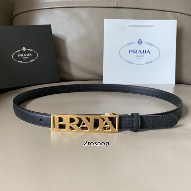 PRADA 벨트