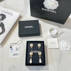CHANEL 피어싱