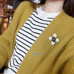 CHANEL 브로치