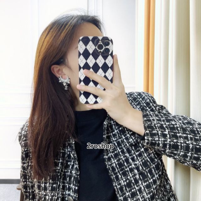 CHANEL 피어싱