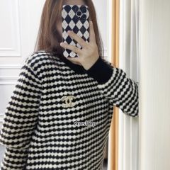 CHANEL 브로치