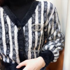 CHANEL 브로치