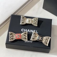 CHANEL 브로치