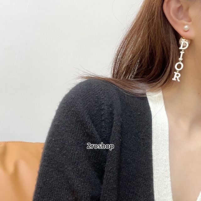 DIOR 피어싱
