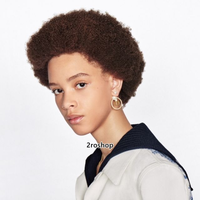 DIOR 피어싱