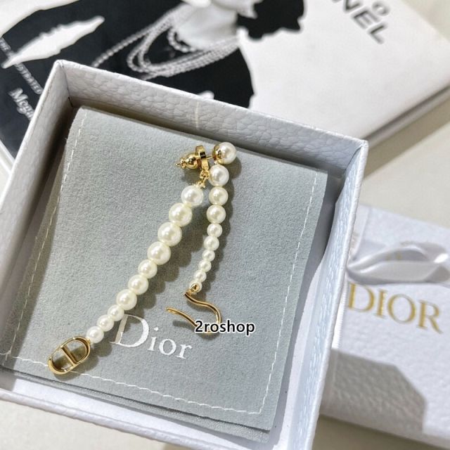 DIOR 피어싱