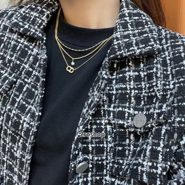 DIOR 목걸이