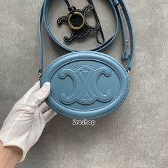 셀린느퀴르트리오페오벌백블루스몰