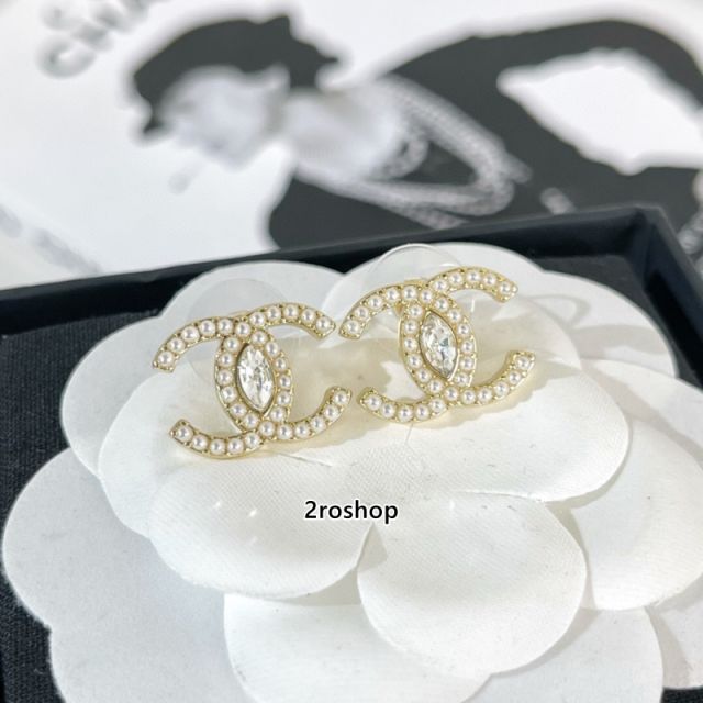 CHANEL 피어싱