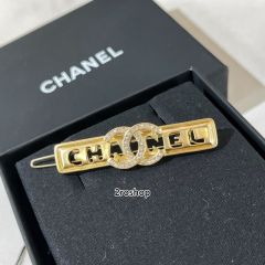 CHANEL 헤어핀