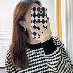 CHANEL 피어싱