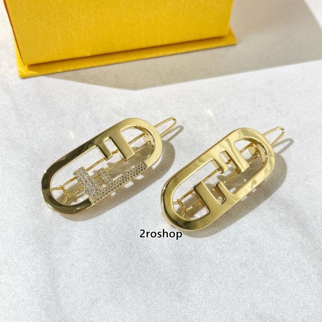 FENDI 헤어핀