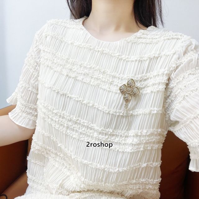 CHANEL 브로치