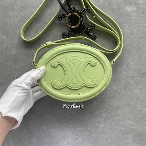 셀린느퀴르트리오페오벌백그린스몰