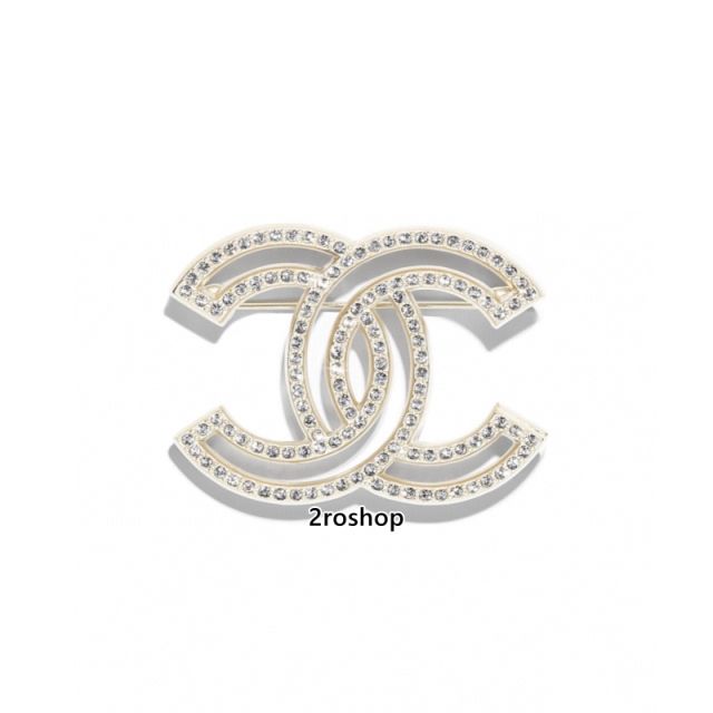CHANEL 브로치