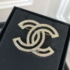 CHANEL 브로치
