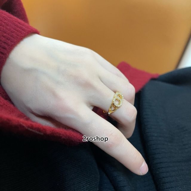 DIOR 반지