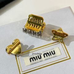 Miu Miu 헤어핀
