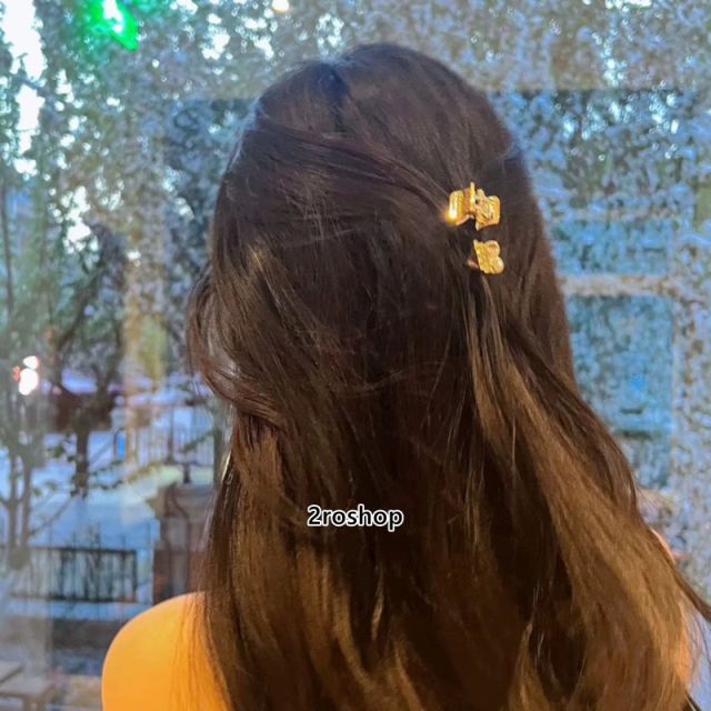 Miu Miu 헤어핀