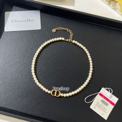 DIOR 목걸이