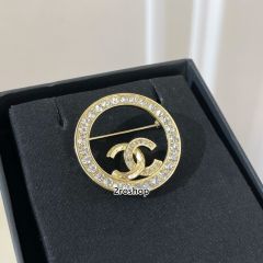 CHANEL 브로치