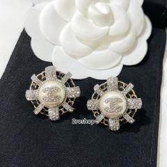 CHANEL 피어싱