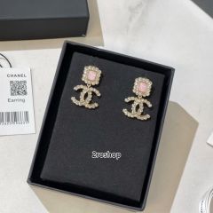 CHANEL 피어싱