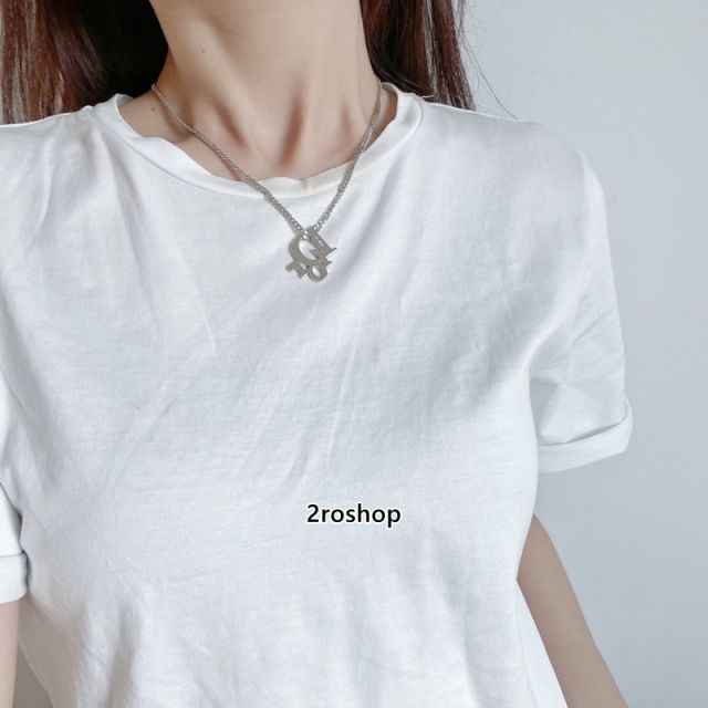 DIOR 목걸이
