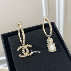 CHANEL 피어싱