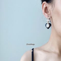 CHANEL 피어싱