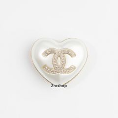 CHANEL 브로치