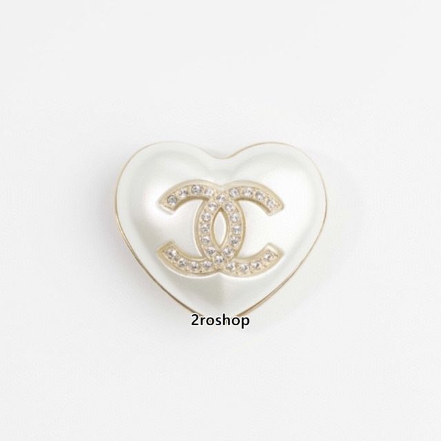 CHANEL 브로치