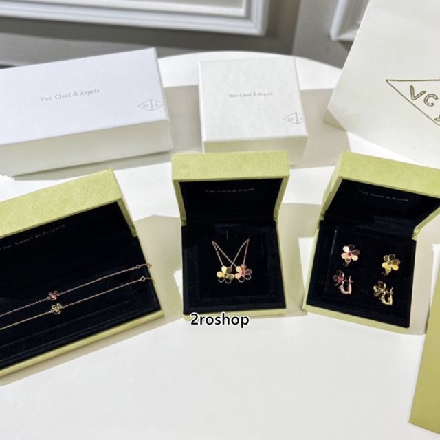 Van Cleef & Arpels 목걸이