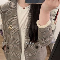 CHANEL 브로치