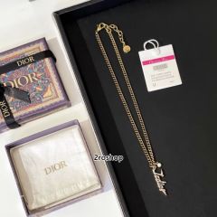 DIOR 목걸이